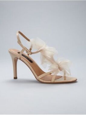 ANN TAYLOR Camille Bloom Heels